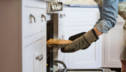 chemical smell from oven chemical smell from oven